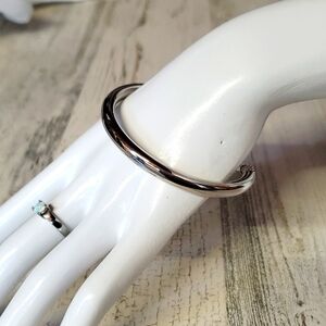 Silver metal Bracelet with lobster claw closure NWOT!